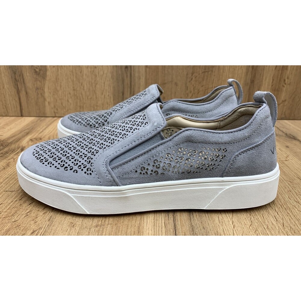 Vionic Kimmie Perf Slip On Supportive Sneaker Rou… - image 3